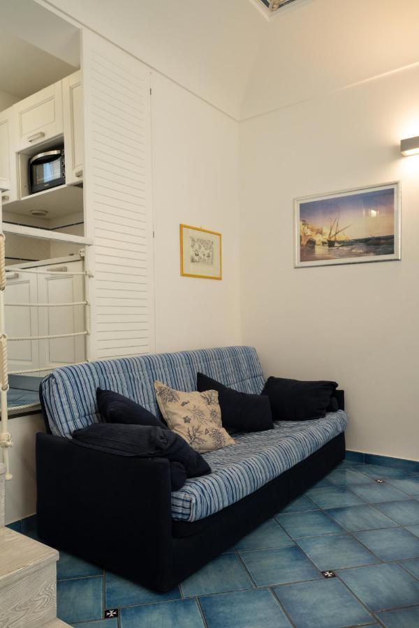 شقة Scirocco - Amazing Flat With Terrace In The Center أمالفي المظهر الخارجي الصورة