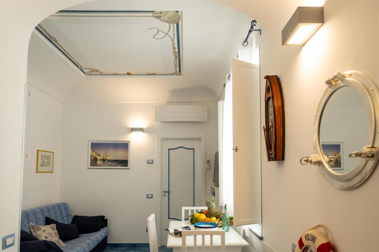شقة Scirocco - Amazing Flat With Terrace In The Center أمالفي المظهر الخارجي الصورة